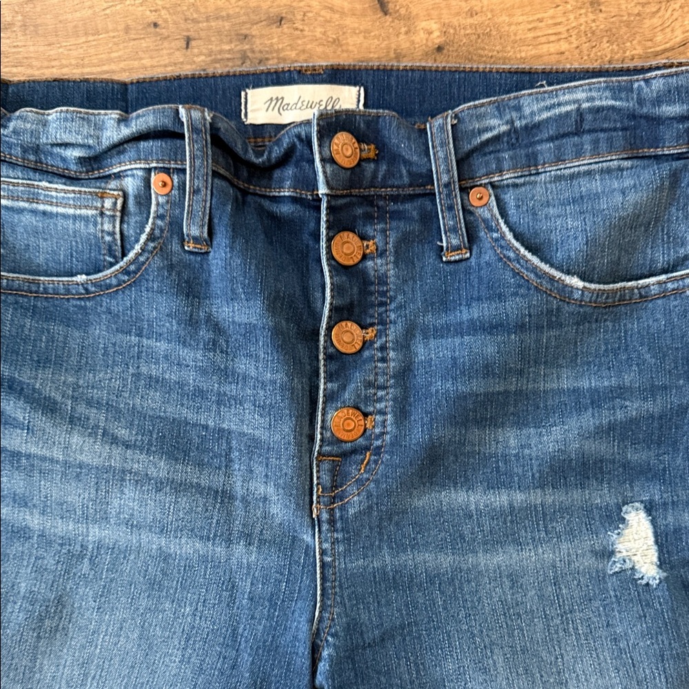 Madewell Distressed Blue Ankle Jeans - Picture 3 of 9